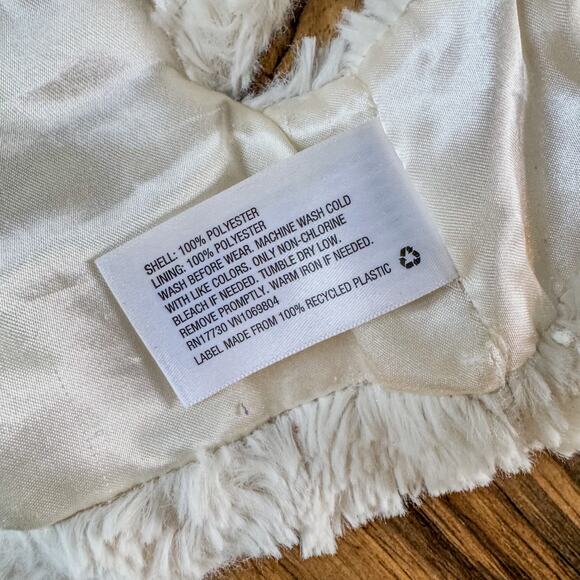 18 Months, Baby Cat & Jack , Ivory/White Faux Fur Sweater Cape with Satin Bow - Picture 6 of 6